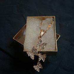 Butterfly Necklace / Mariposa 