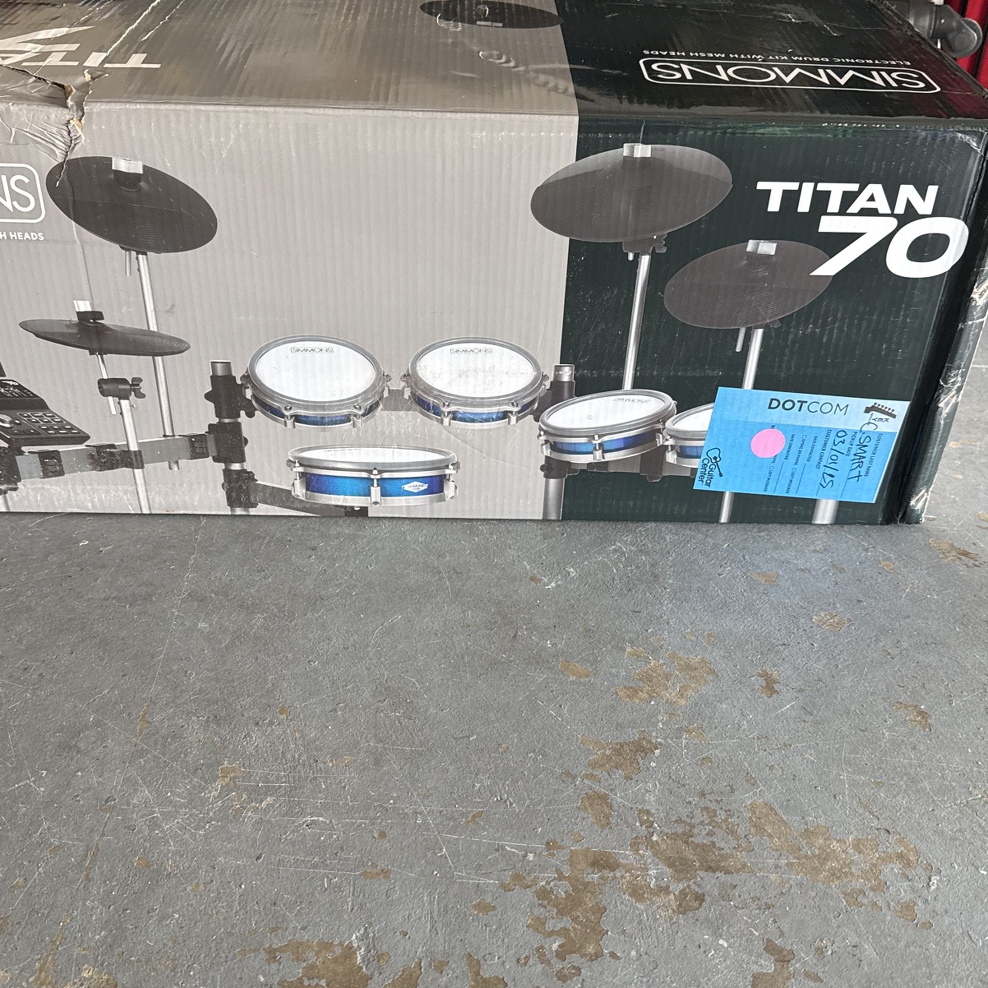 Simmons Titan 70