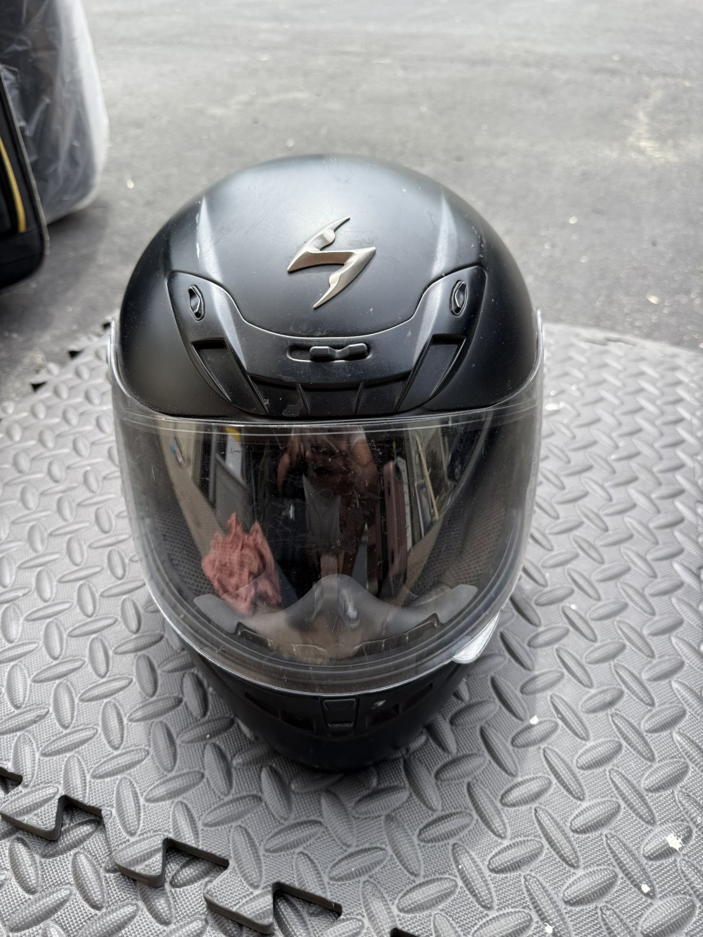 SCORPION EXO 400 Size Small motorcycle helmet BLACK