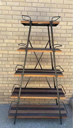 Bookshelf