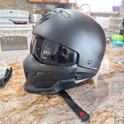 Motorcycle Scorpion Helmet (Small)