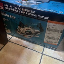 Mikita Circular Saw Nuevo