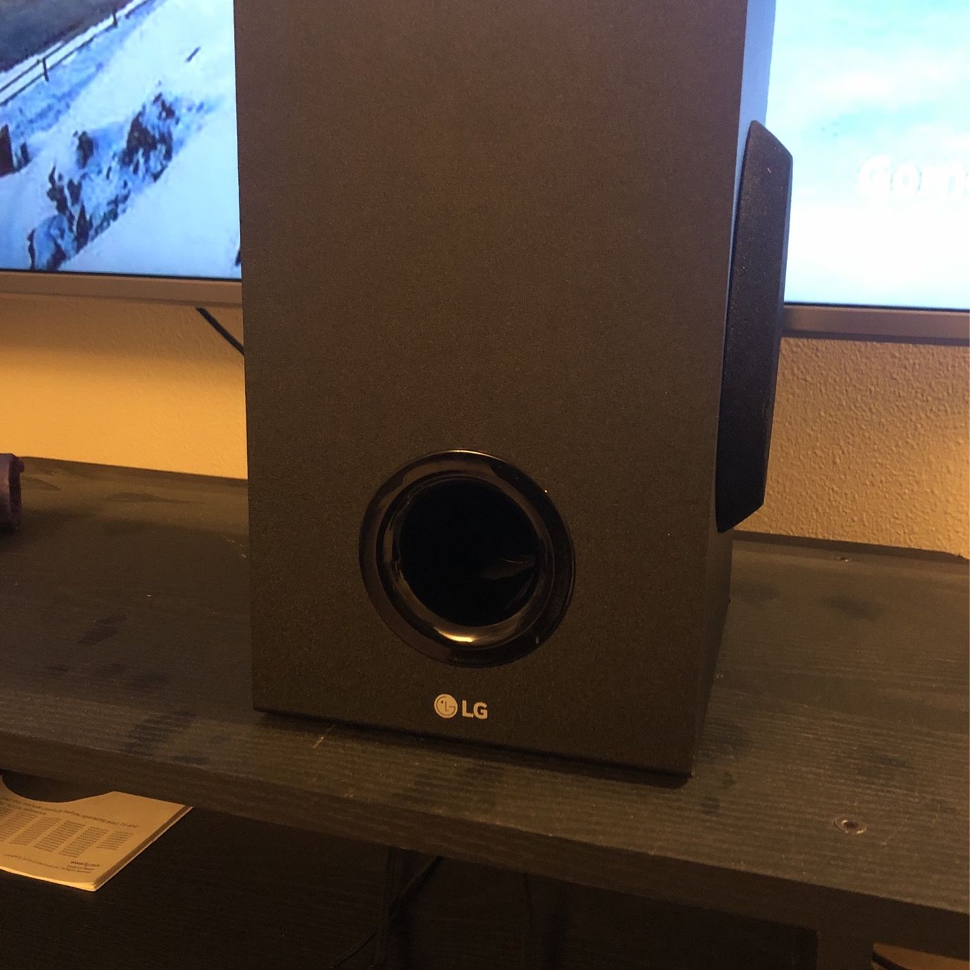 LG Wireless Active Subwoofer