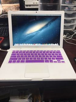 MacBook 13” 🤑🤑🤑🤑🤑🍎🍎🍎🍎🍎