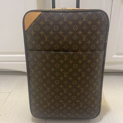 Louis Vuitton Suitcase 