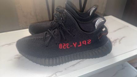 Yeezy 350 V2 Bred size 10
