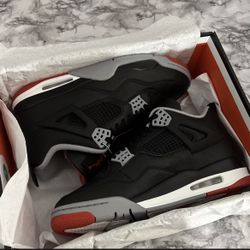 Jordan 4 Retro OG  Bred -size 10