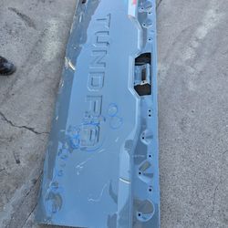 Toyota Tundra Tailgate Oem