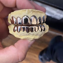 Gold Grillz