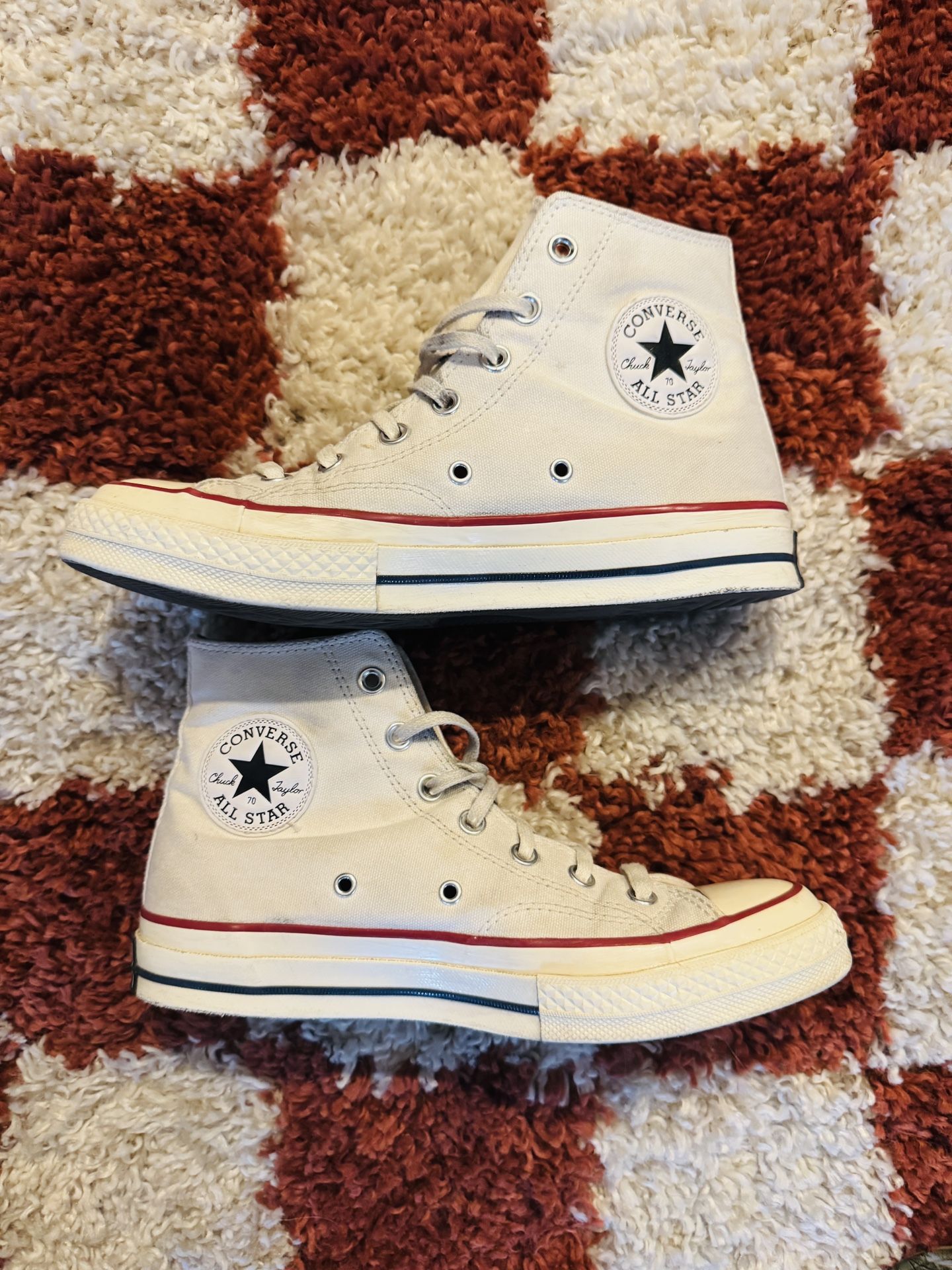 Women’s 8 mens 6 white converse shoes