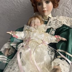 Porcelain Doll (Mother & Child)
