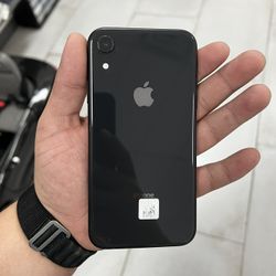 iPhone XR 64GB Unlocked $299 Cash Or Card!!