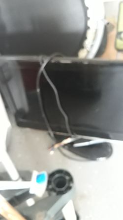 Tv/32in/dvd player, Flat Screen