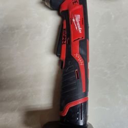 Milwaukee Angle Drill M12