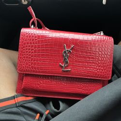 YSL Red Croc Embossed Sunset Chain Shoulder Bag - Medium Rouge 9539  Brand