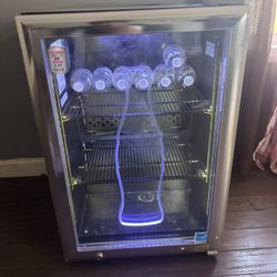 Mini Fridge 