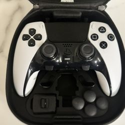 Sony Dualsense Edge PS5 Controller- (Like New)