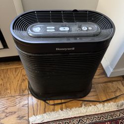 Honeywell HPA200 Air Purifier