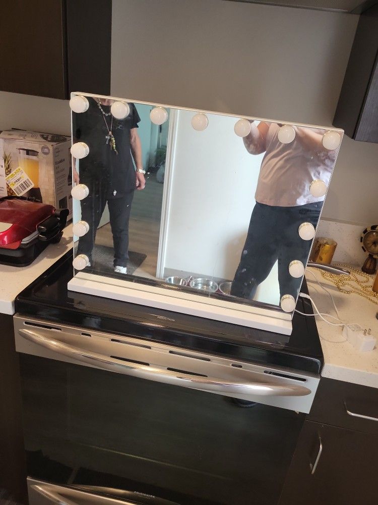 LED Vanity Mirror