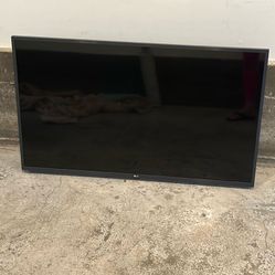 LG 43” LED 4K UHD Smart TV