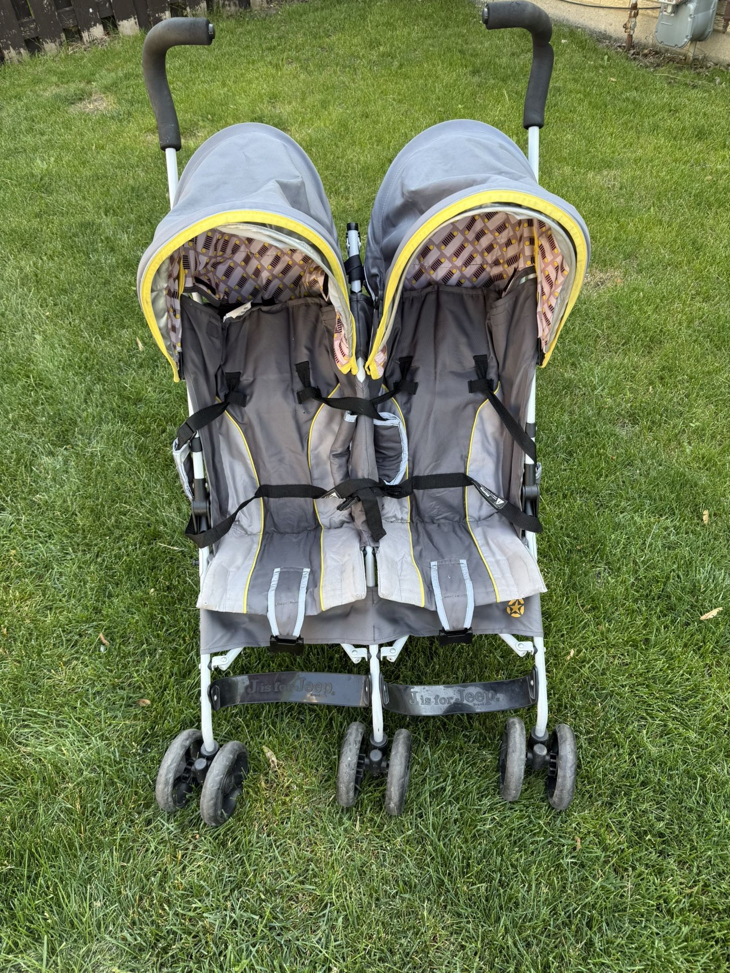 Jeep Double Umbrella Stroller
