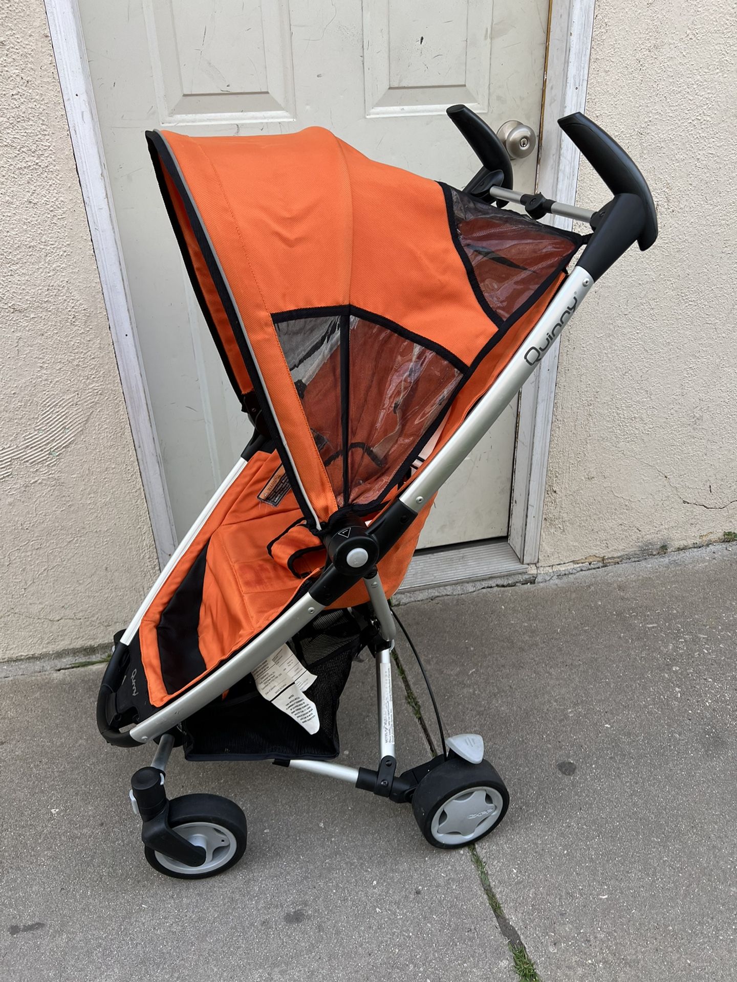 QUINNY STROLLER