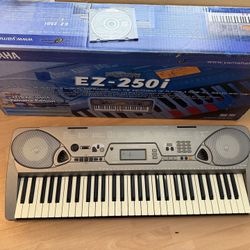 Yamaha Keyboards 