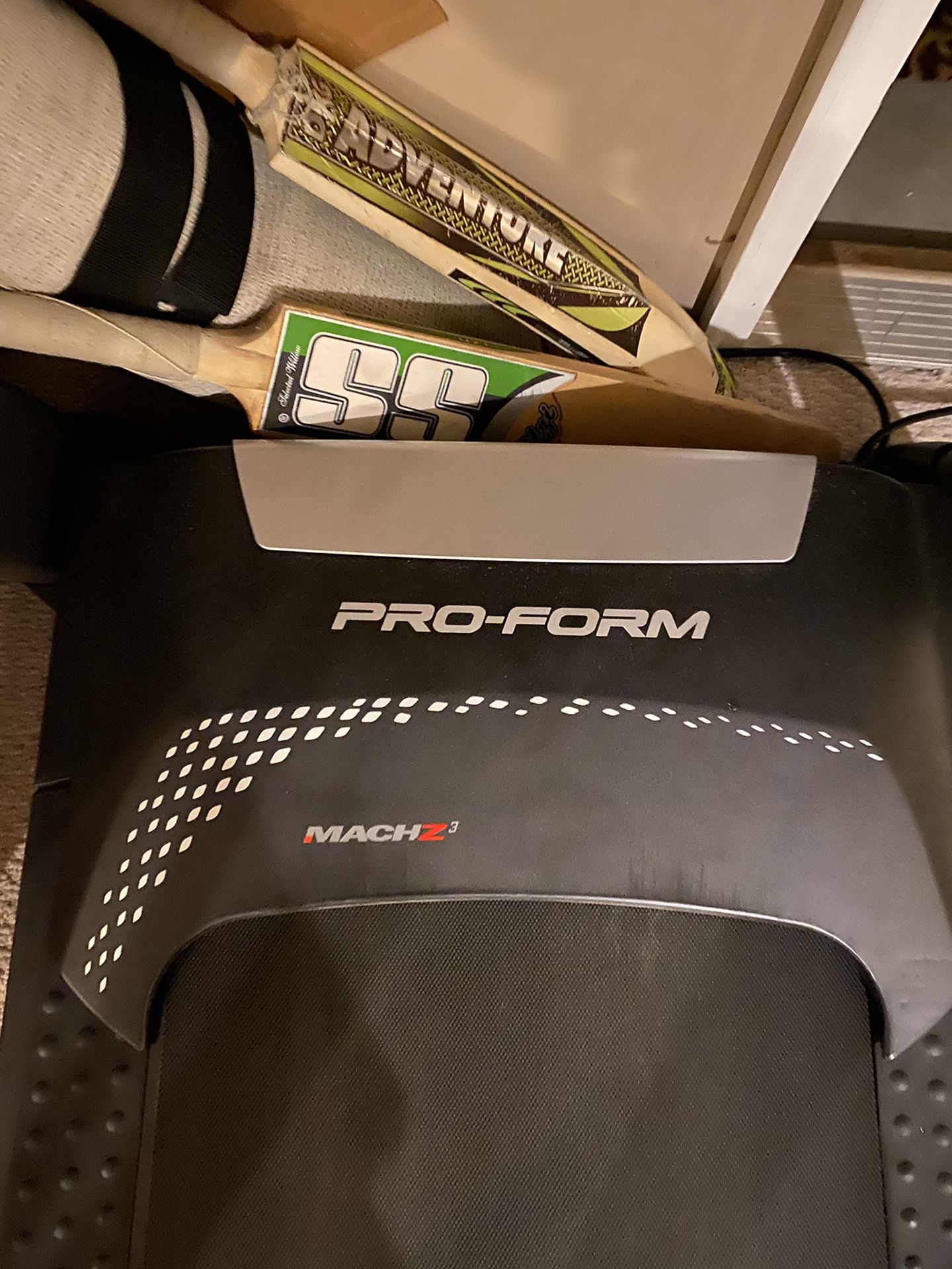 pro form mach z3 8.0 treadmill for Sale in Palatine IL OfferUp