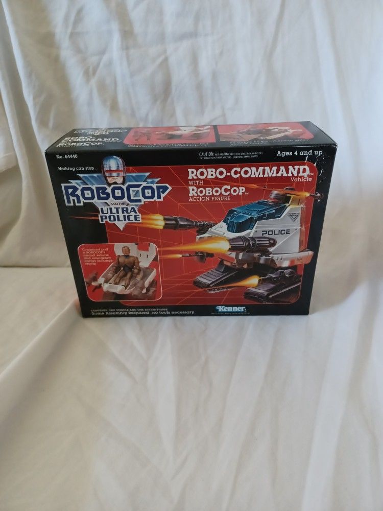 kenner robocop and the ultra police robo command vehicle with robocop action figure