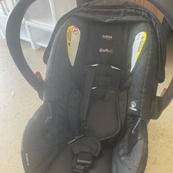 Car seat And 2 Bases 