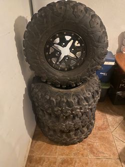 2019 Razor wheels and tires 14 inch rims beat lock