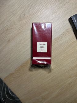 tom ford lost cherry colonge