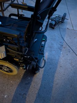 electric wheel chair