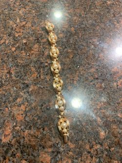 1930-50 Tafari faux pearl rhinestone gold tone Bracelet missing 2 pearls beautiful piece