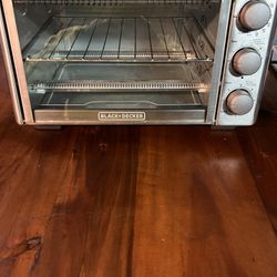 Black & Decker Toaster Oven *Brand New*