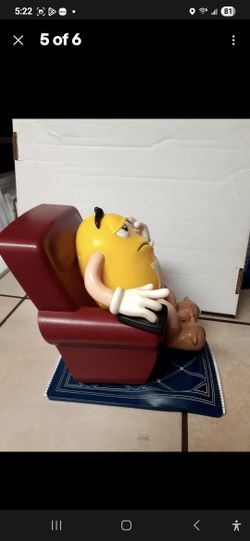 M&M Dispenser