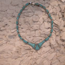 TURQUOISE AND SILVER 970 MADE IN MEXICO NECKLACE