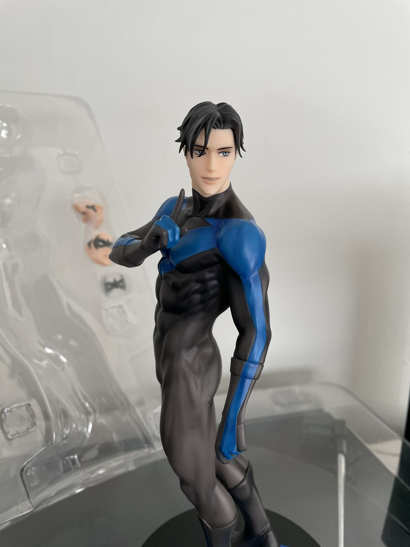 Kotobukiya Ikemen Series Nightwing Statue