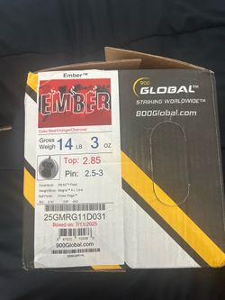Global 900 bowling ball