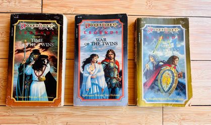 Dungeons & Dragons TSR — Dragonlance LEGENDS Three Book Set