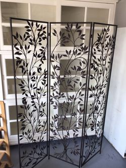 Metal 3 part folding decorative screen with holders— excellent quality from restoration hardware COMES WITH CANDLE GLASS HOLDERS