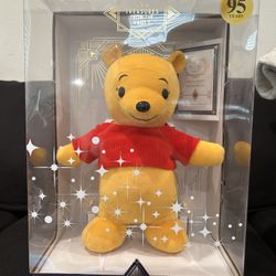 Winnie The Pooh Disney Treasure 