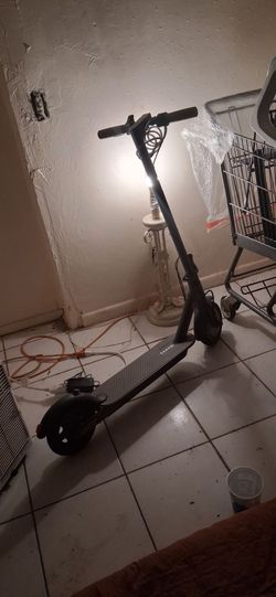 Electric scooter
