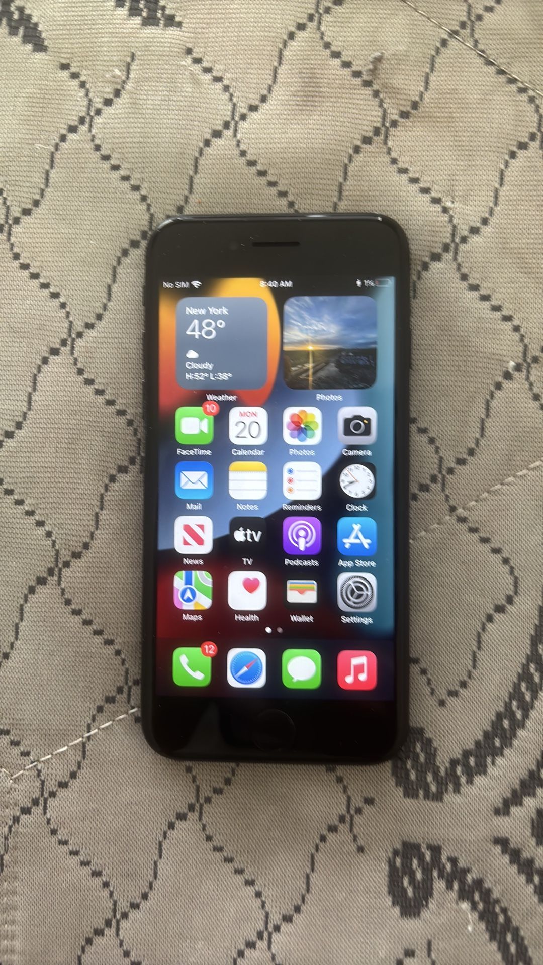 iPhone 7s