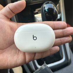 Beats Studio Buds Plus 