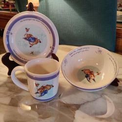PETER RABBIT WEDGWOOD SET