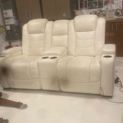 Movie Theatre Style Chairs 