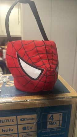 Halloween Spider-Man trick or treat basket almost new