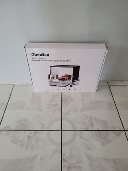 BRAND NEW NEVER OPENED.