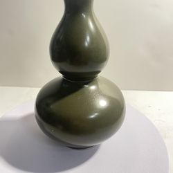 Vintage Chinese porcelain vase with mark
